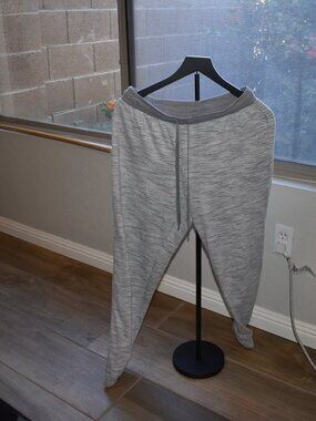 Comfy Lightweight Lounge Pajama Pants size medium 8 - 10